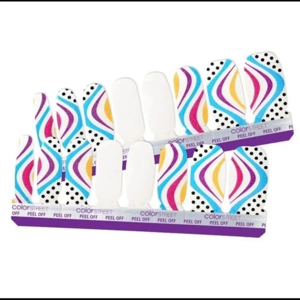 Color Street - “Cool Beans” a fun retro 80s style, shimmery nail strips - Picture 4 of 9